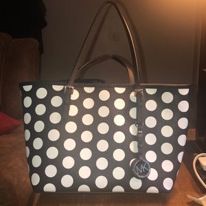 Adorable black and white polka dot tote